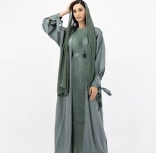 Sumayah abaya size d'occasion  Expédié en Belgium