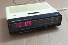 Electronic clock radio usato  Italia