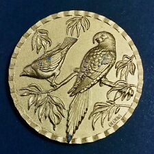 Médaille doré oiseaux d'occasion  Nantes-