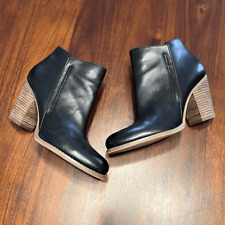 Guess black leather for sale  Lake Mills