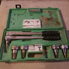 Używany, Uponor Wirsbo Pro Pex Expander Tool + Case - 4 rozmiary (3/8", 1/2", 3/4", 1") na sprzedaż  Wysyłka do Poland