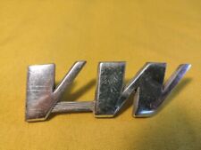 VINTAGE VM V M VOLKSWAGEN BRASILIA? LOGO EMBLEMA METAL ORIGINAL 3” X 1 “F1-30 comprar usado  Enviando para Brazil