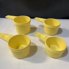 Antigo Tupperware 1 C, 3/4 C, 2/3 C 1/2 xícara copo medidor amarelo conjunto de 4, 4761-7 comprar usado  Enviando para Brazil