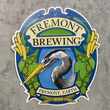 Letrero de cerveza de metal garza azul Fremont Brewing Tin Tacker 22,5" x 20,25" Seattle WA segunda mano  Embacar hacia Mexico