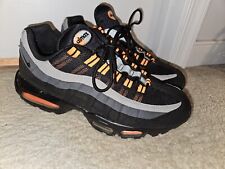 NIKE AIR MAX 95 PRETO LARANJA SEM CAIXA TAMANHO 10 comprar usado  Enviando para Brazil