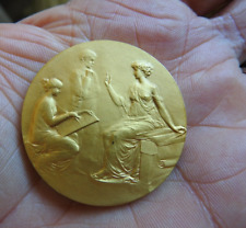 Médaille bronze doré d'occasion  Le Cannet