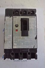 Protetor de circuito de motor ED63A002 ITE 2A 600V com auxiliar A01ED64 comprar usado  Enviando para Brazil