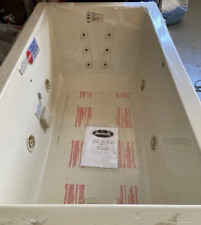 Elara jacuzzi bathtub for sale  Cedar Hill