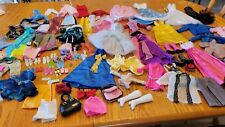 Barbie y otras muñecas ropa y accesorios lote A20 segunda mano  Embacar hacia Mexico