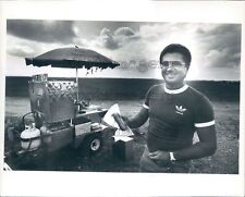 Foto imprensa 1982 vendedor de Cachorro Quente Com Carrinho Paisagem Rural South Florida comprar usado  Enviando para Brazil