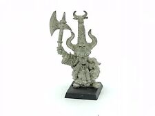 Warhammer Fantasy Battle Chaos Krasnolud Bohater z siekierą vintage metalowa miniatura OOP na sprzedaż  PL