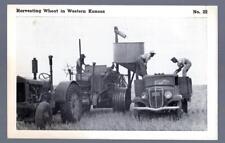 1 ¢ Maravillas ~ Foto Real maquinaria agrícola cosecha en el oeste de Kansas ~ H778 segunda mano  Embacar hacia Argentina