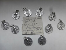 PROMO lot de 10 medaille Saint  MICHEL / ANGE GARDIEN Para ? religious medals    d'occasion  Clermont-Ferrand-