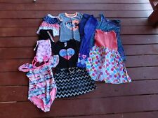 Lote de 10 piezas de ropa de verano talla 7/8 multicolores usada para niñas/niños, usado segunda mano  Embacar hacia Argentina