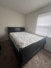 Queen size bed for sale  Virginia Beach