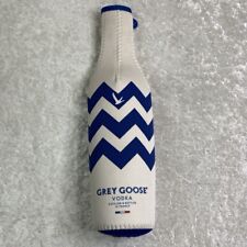 Garrafa de vinho licor grande Grey Goose Vodka Koozie Coozie Huggie Man Cave Bar comprar usado  Enviando para Brazil