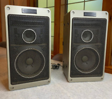 Altavoces compactos vintage de los años 80 HITACHI japoneses estantería/computadora/mesa 15 W segunda mano  Embacar hacia Argentina