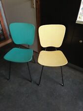 Belles chaises 1960 d'occasion  Chalindrey