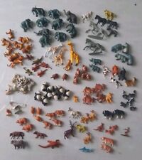 Lot 100 figurines d'occasion  Louviers