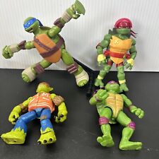 Lote de 4 bonecos de ação Teenage Mutant Ninja Turtles plástico Viacom Playmates comprar usado  Enviando para Brazil