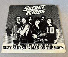 "DISCOS DE ARROZ SECRET KIDDS 45 RPM ""SUZY LO DIJO"" Y ""MAN ON THE MOON""." segunda mano  Embacar hacia Mexico