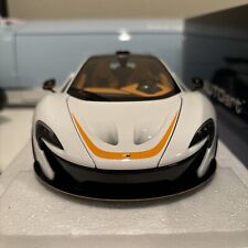 Carro modelo fundido AUTOart Mclaren P1 - diamante do Alasca acento branco/preto, 1/18 comprar usado  Enviando para Brazil