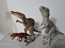Dinosaurio Jurassic World Extreme Chompin' Spinosaurus con otros 3 segunda mano  Embacar hacia Argentina