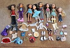 Gran conjunto de 8 muñecas Bratz niña entretenimiento MGA con ropa y accesorios segunda mano  Embacar hacia Mexico