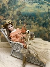 Chaise lounge de mimbre para moda francesa o muñeca pequeña segunda mano  Embacar hacia Argentina