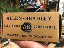 Resistores de composição de carbono ~ Allen-Bradley ~ NOS ~ Vintage ~ Muitos valores, usado comprar usado  Enviando para Brazil