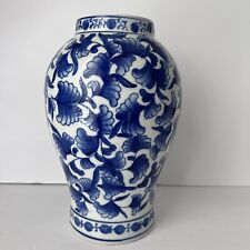 Vaso azul e branco grande 11" padrão floral chinoiserie decorativa sem marca comprar usado  Enviando para Brazil