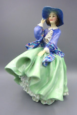 Figura de porcelana Royal Doulton, Top O'The Hill - Vestido verde dama HN1833 1939, usado segunda mano  Embacar hacia Argentina