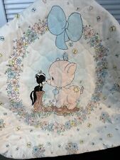 Cobertor de bebê com design fofo de gambá e porco. Babados de borboletas azuis rosa comprar usado  Enviando para Brazil