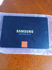 Unidad de estado sólido Samsung 840 2,5" 500 gb sata iii ssd mz-7td500bw mz-7td500 segunda mano  Embacar hacia Argentina