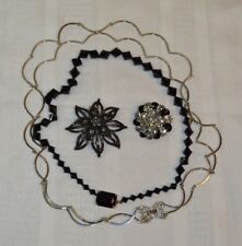 Colección de joyas de disfraz en blanco y negro de colección segunda mano  Embacar hacia Argentina
