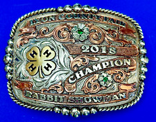 Fivela de cinto troféu Lyon County 4H Fair 2018 Champion Rabbit Showman comprar usado  Enviando para Brazil