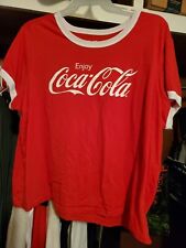 Camiseta feminina Coca-Cola comprar usado  Enviando para Brazil