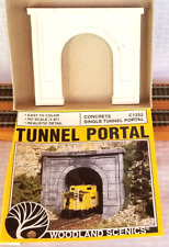Bloco de concreto WOODLAND CENICS C1252 HO túnel único fundido portal comprar usado  Enviando para Brazil