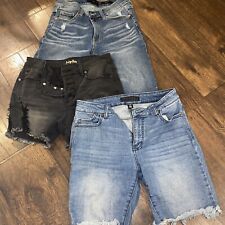 Lot pair women for sale  Absecon