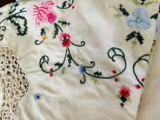 Mantel circular floral de encaje bordado a mano + aplique de colección  segunda mano  Embacar hacia Argentina