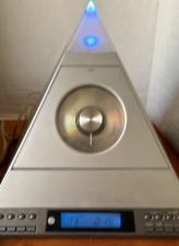 Radio Shack NOVA Pyramid AM-FM-CD-Cassette Mini Sistema Estéreo Reproduce 2002, usado segunda mano  Embacar hacia Argentina