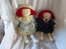 Two madeline dolls d'occasion  Expédié en France