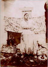 Femme algérienne costume d'occasion  Pagny-sur-Moselle