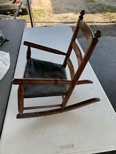 Cadeira de balanço infantil de madeira antiga vintage comprar usado  Enviando para Brazil