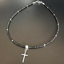 Collana rosario nera con croce da uomo donna catenina girocollo crocifisso corta usato  Scandicci
