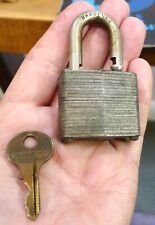 Vintage Nº 3 Master Lock com Chave de Latão Milwaukee Wis EUA Endurecido comprar usado  Enviando para Brazil