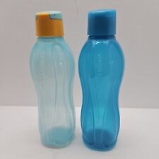 (2) Garrafas de água Tupperware Eco*Flip Top*Azul*Grandes 25 oz cada, usado comprar usado  Enviando para Brazil