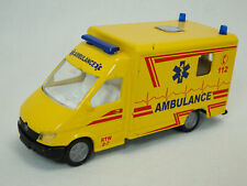 Siku 2020 Mercedes Benz Sprinter 312D Ambulance 1:50, usado comprar usado  Enviando para Brazil