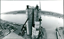 Vista aérea de los silos en King's Lynn waterfr... - Fotografía vintage 4338129 segunda mano  Embacar hacia Argentina