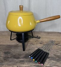Vaso de fondue vintage amarelo mostarda meados do século com suporte para queimador e garfos comprar usado  Enviando para Brazil